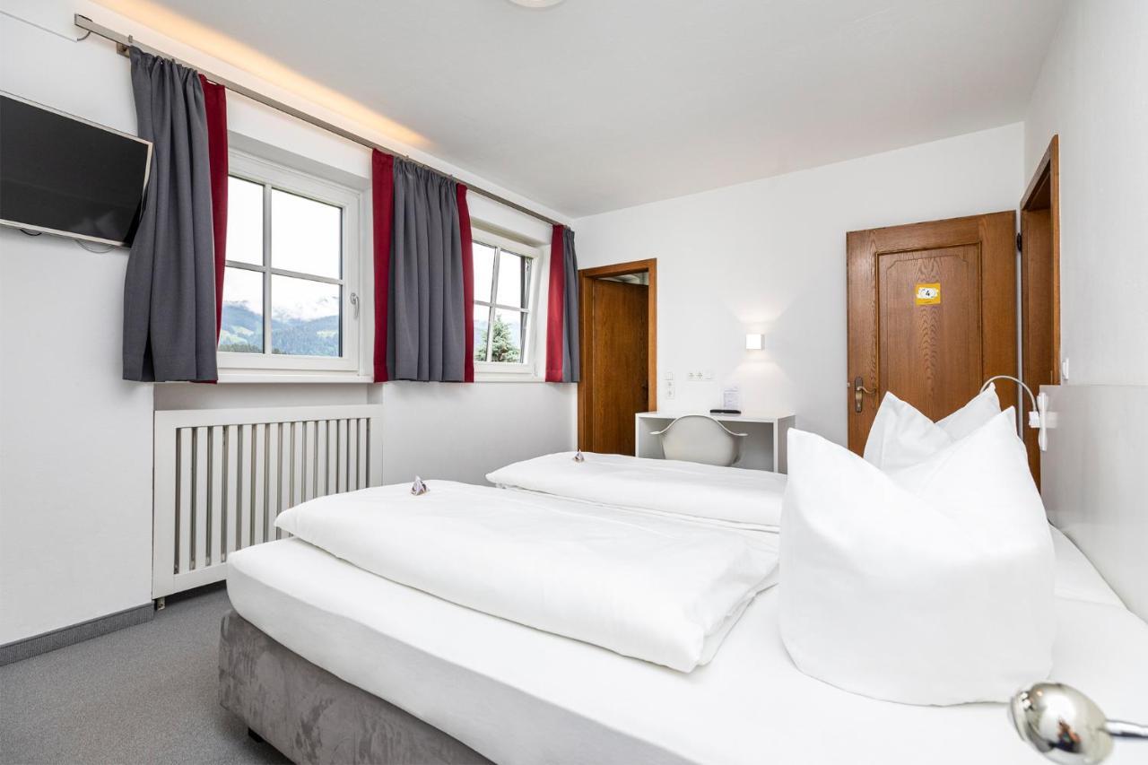 Haus Deutinger Bed & Breakfast Flachau Eksteriør bilde